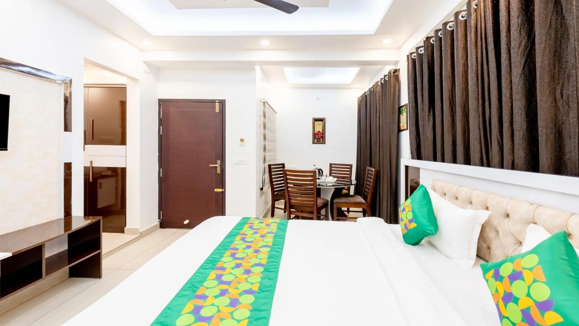 Treebo Premium Cochin Airport, 5 Min From Cochin Airport Hotel Kochi