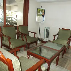  Hotel Biju's Tourist India